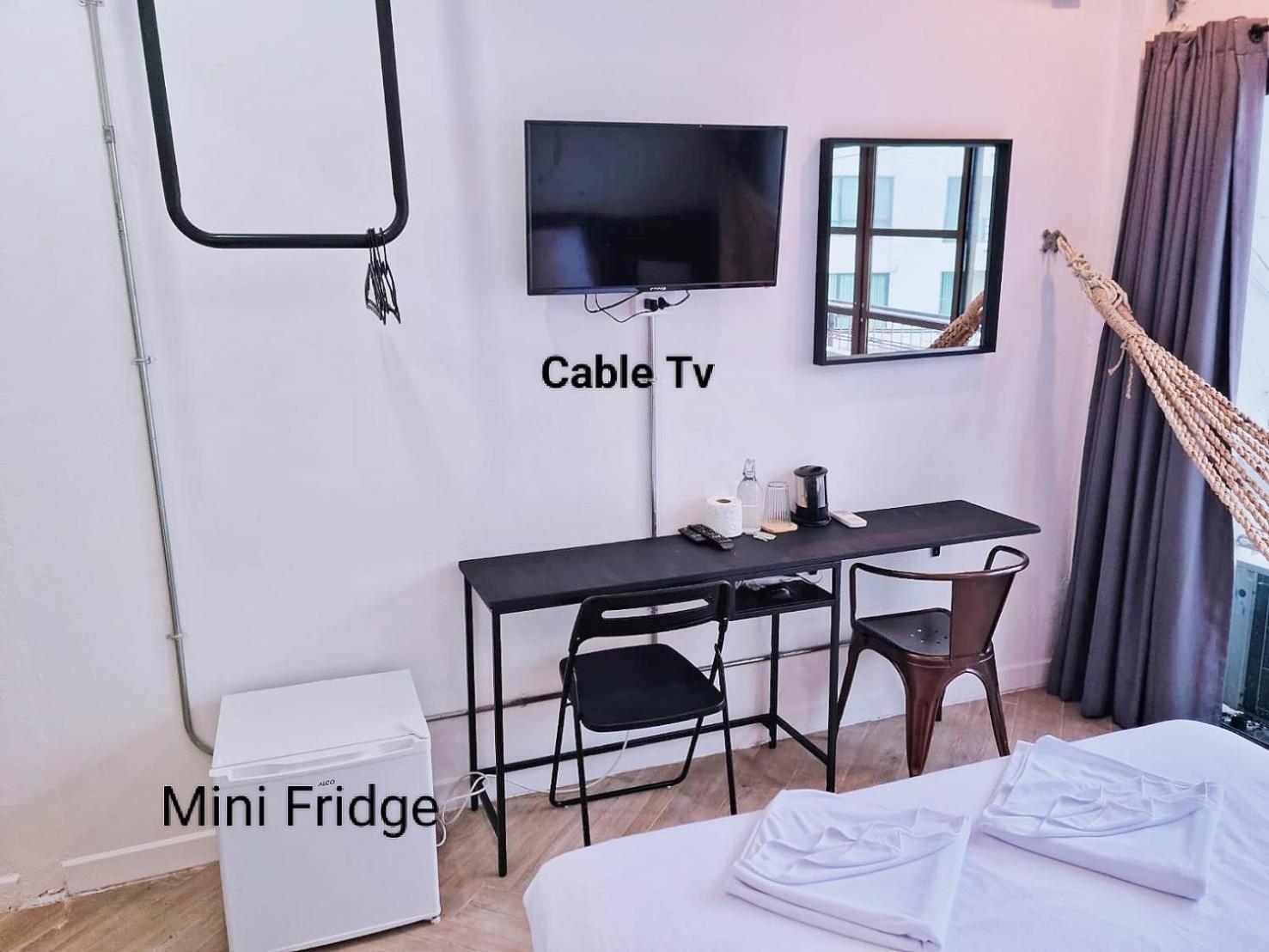 Haus Sathorn 11 Residence Bangkok Ngoại thất bức ảnh