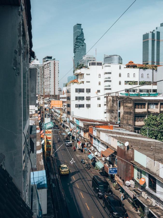 Haus Sathorn 11 Residence Bangkok Ngoại thất bức ảnh